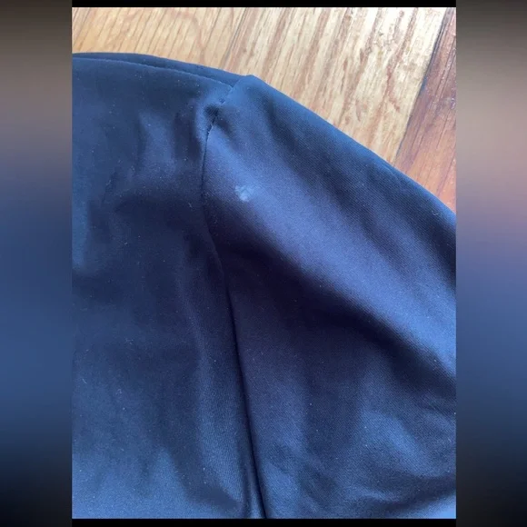 Little Black Dress - Picture 9 of 10